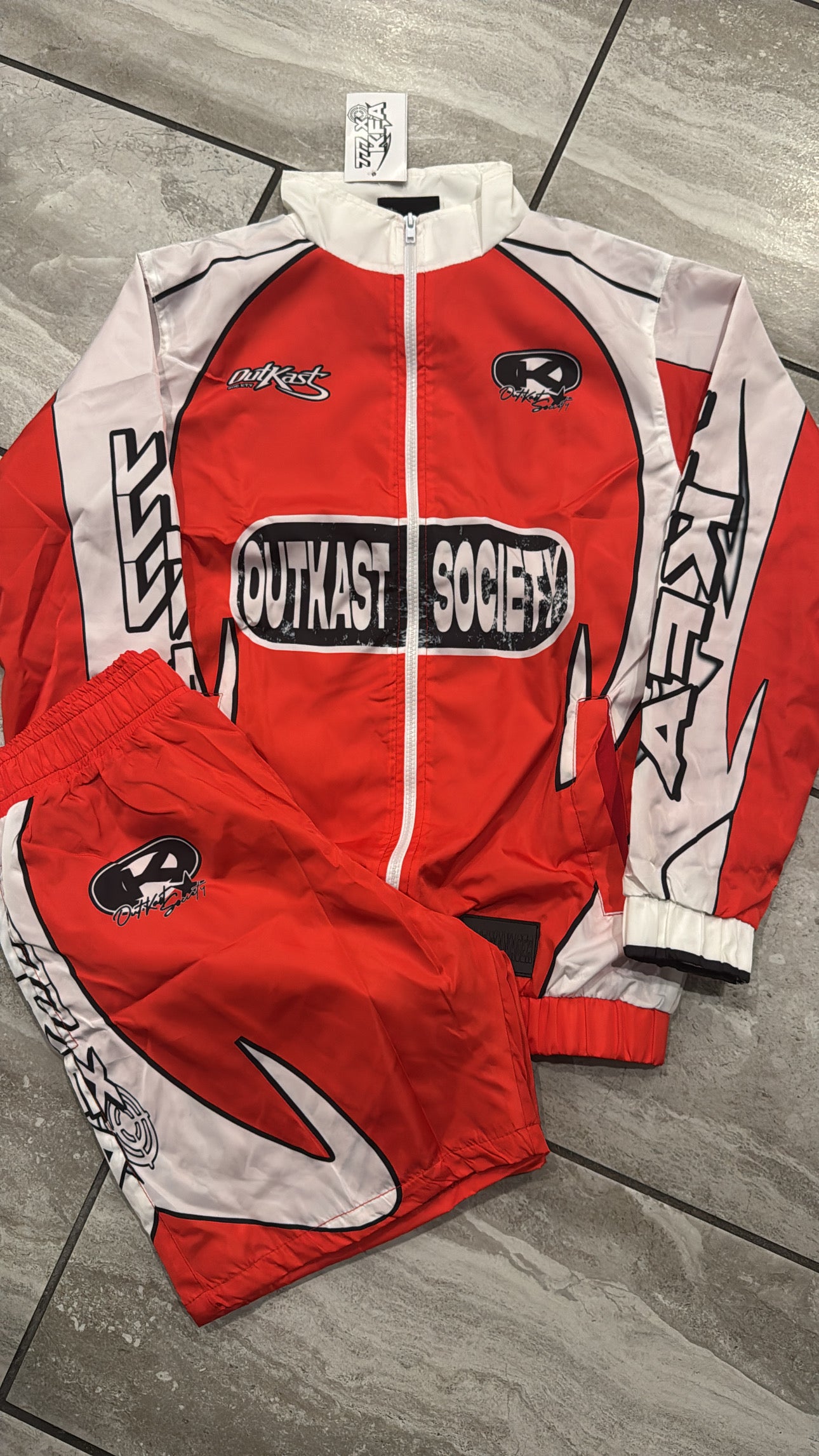 Red OutKast Society set